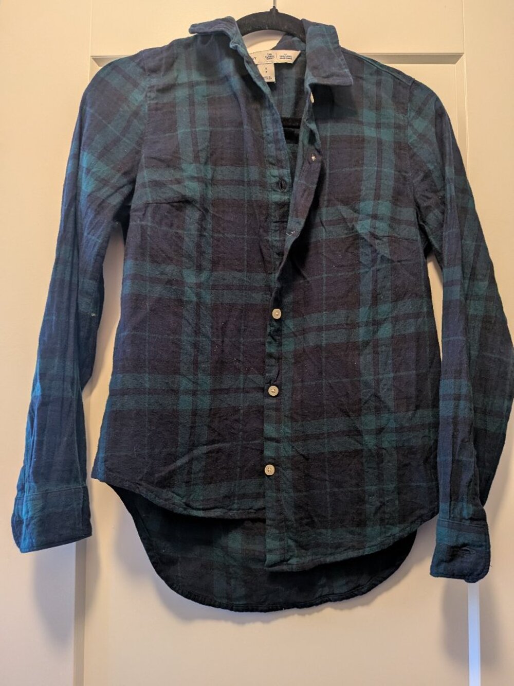 Old Navy blue and green "The Classic" flannel button up shirt - size small